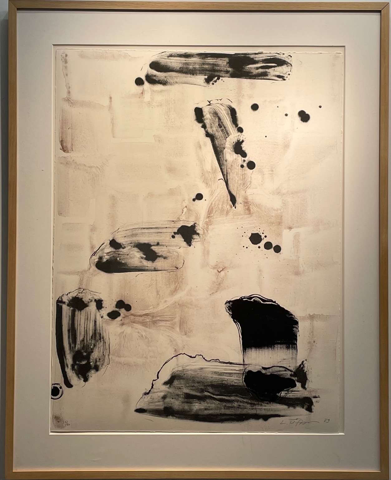 李禹煥のモダンアート作品